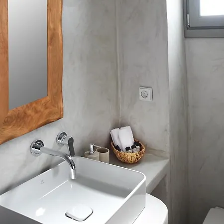 Cycladic House In Finikia *