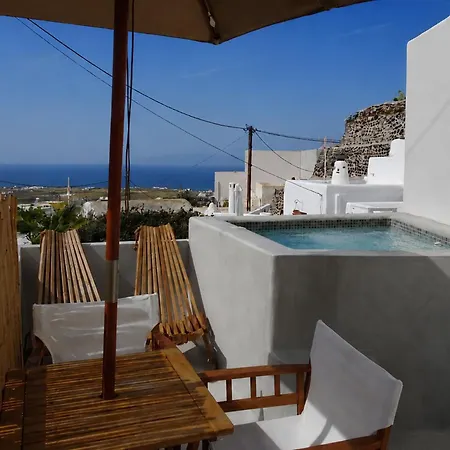 Vakantiehuis Cycladic House In Finikia *