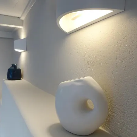 Cycladic House In Finikia Hébergement de vacances *